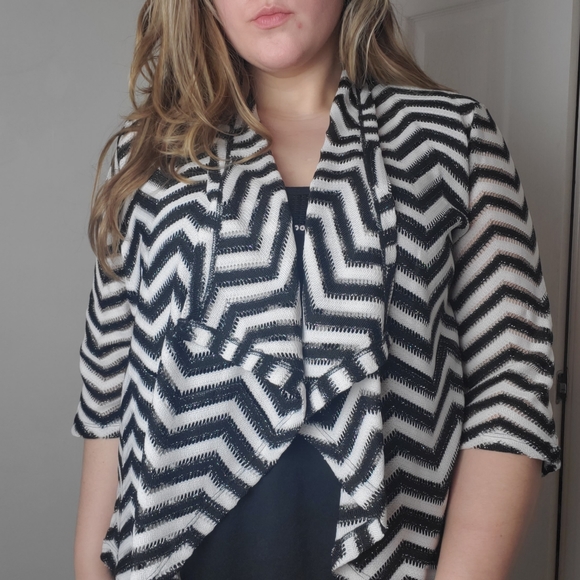 Chevron Waterfall Sweater - Picture 4 of 16